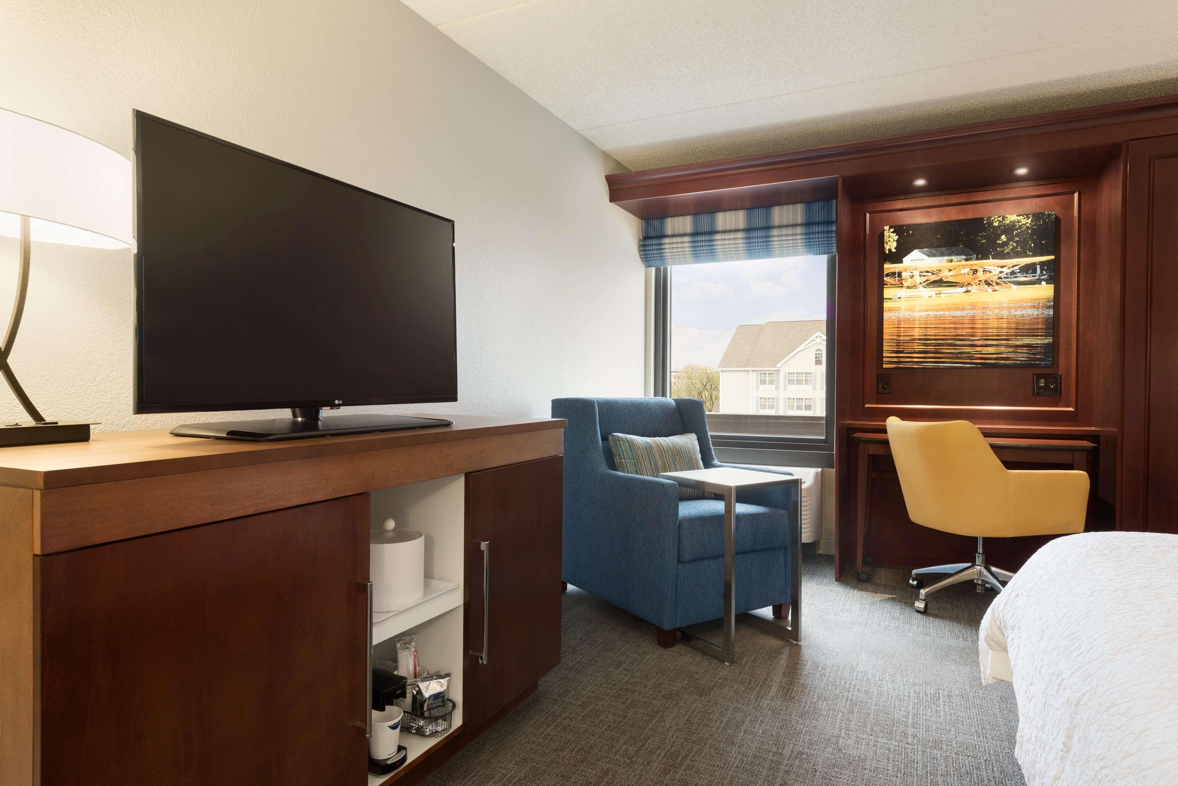 Hampton Inn Appleton-Fox River Mall Area Exteriér fotografie
