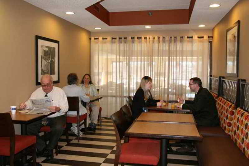 Hampton Inn Appleton-Fox River Mall Area Restaurace fotografie